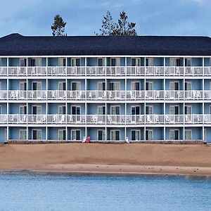 Fairview Beachfront Inn